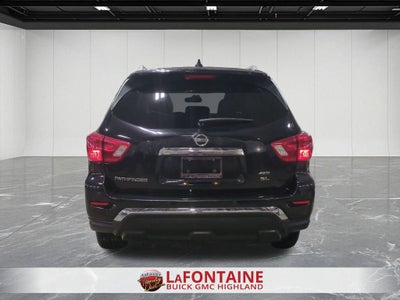 2020 Nissan Pathfinder SL
