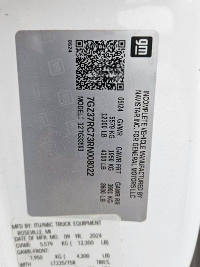 2024 GMC Savana Cutaway 3500 1WT