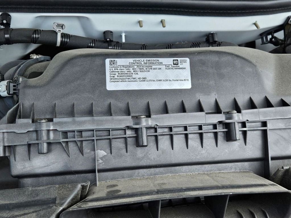 2024 GMC Savana Cutaway 4500 2WT