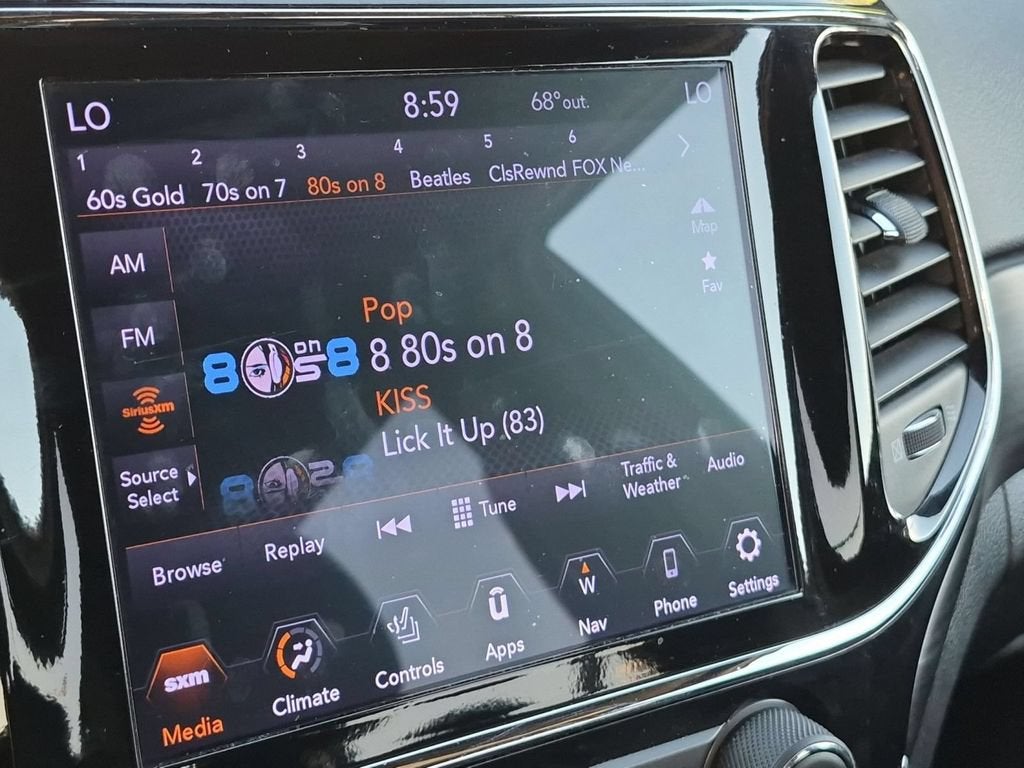 2020 Jeep Grand Cherokee Altitude