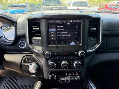 2022 RAM 1500 Laramie Crew Cab 4x2 5'7" Box