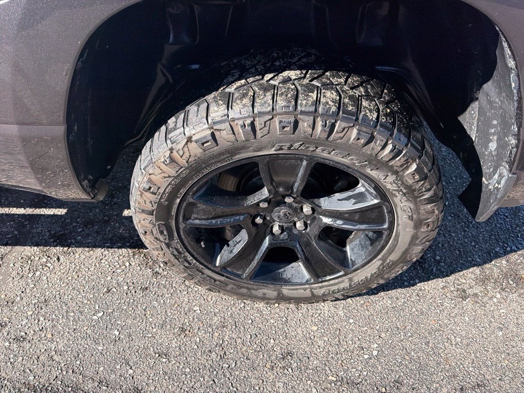 2020 RAM 1500 Big Horn Crew Cab 4x4 5'7" Box