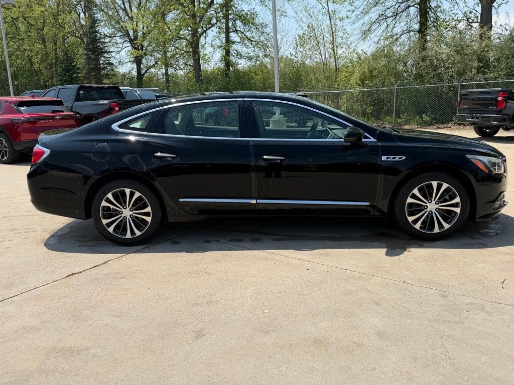 2017 Buick LaCrosse Essence