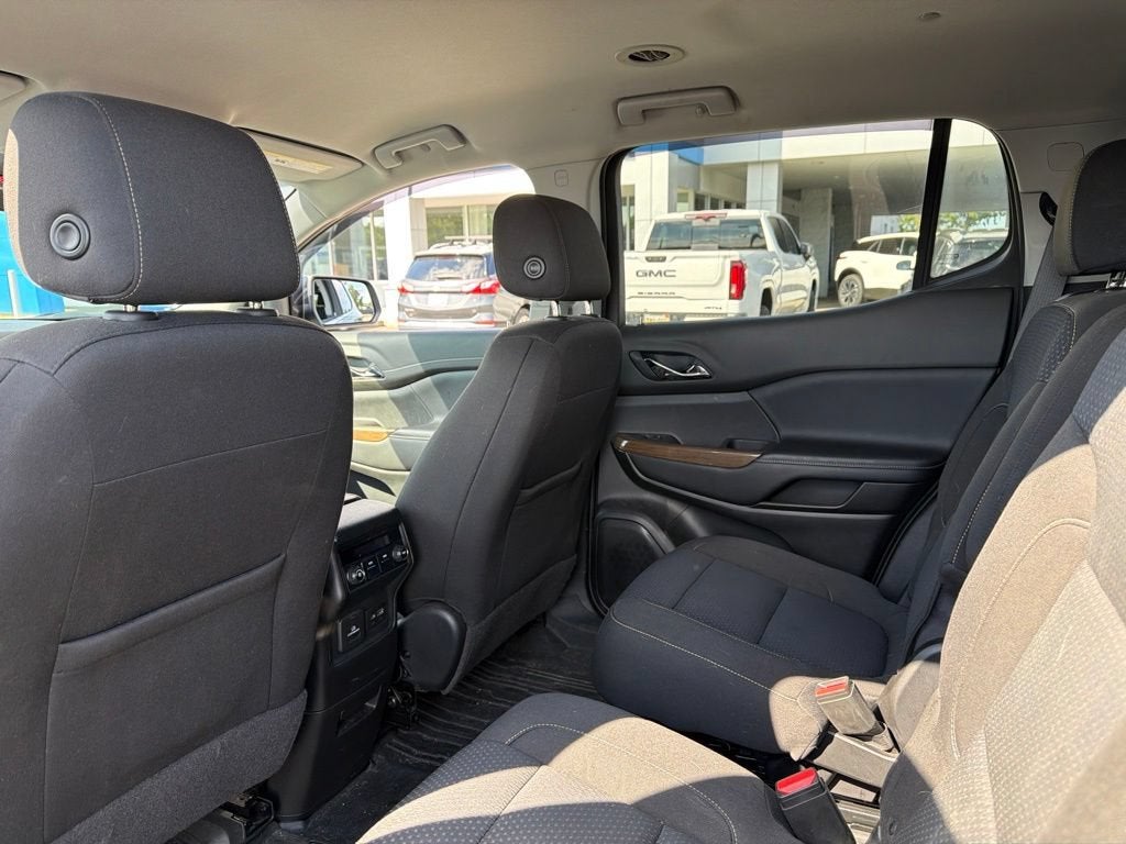 2020 GMC Acadia SLE
