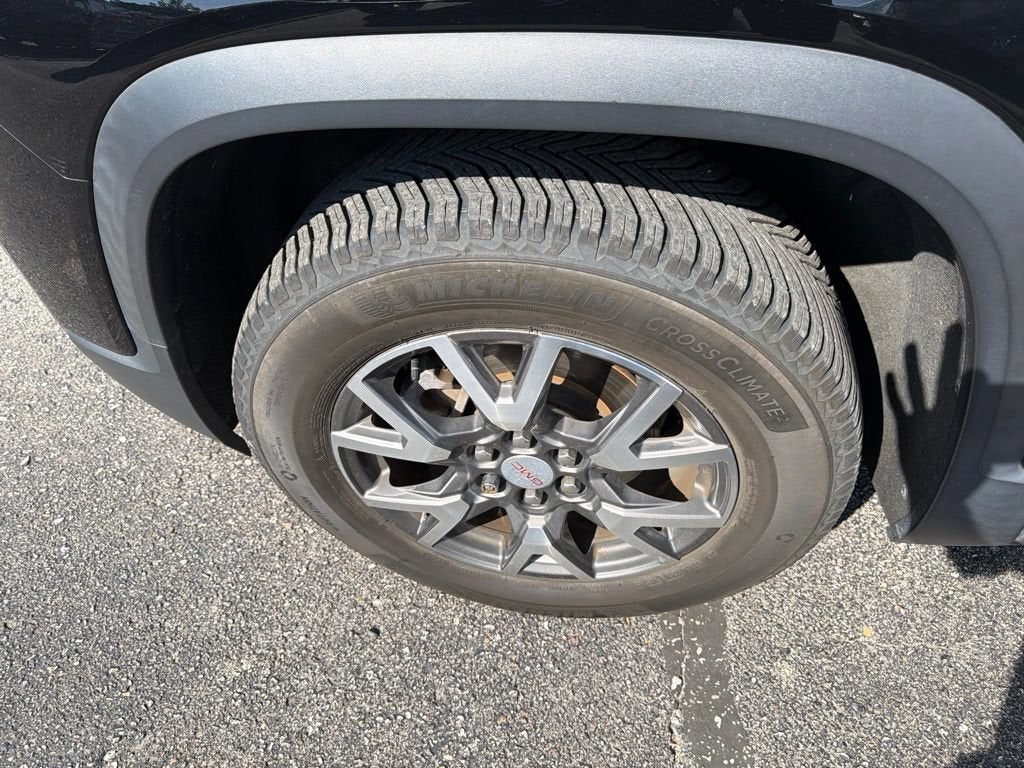 2020 GMC Acadia SLE