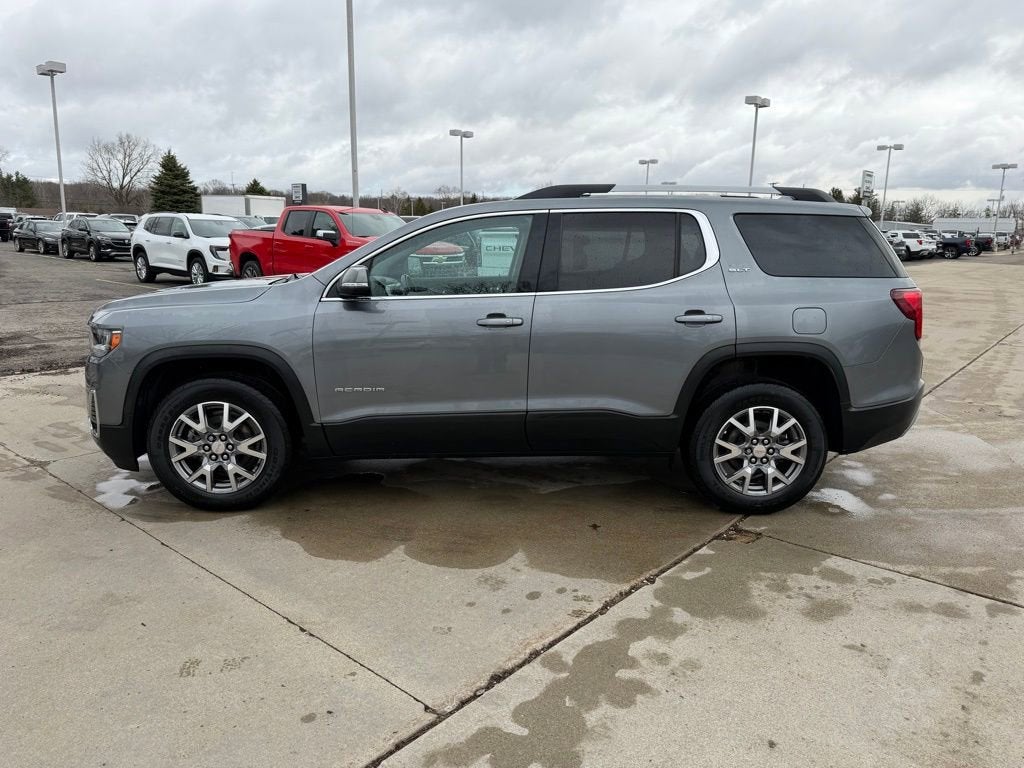 2021 GMC Acadia SLT