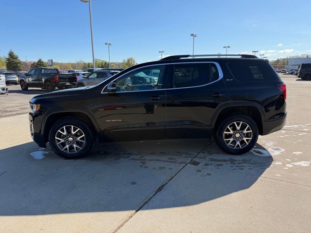 2023 GMC Acadia SLT
