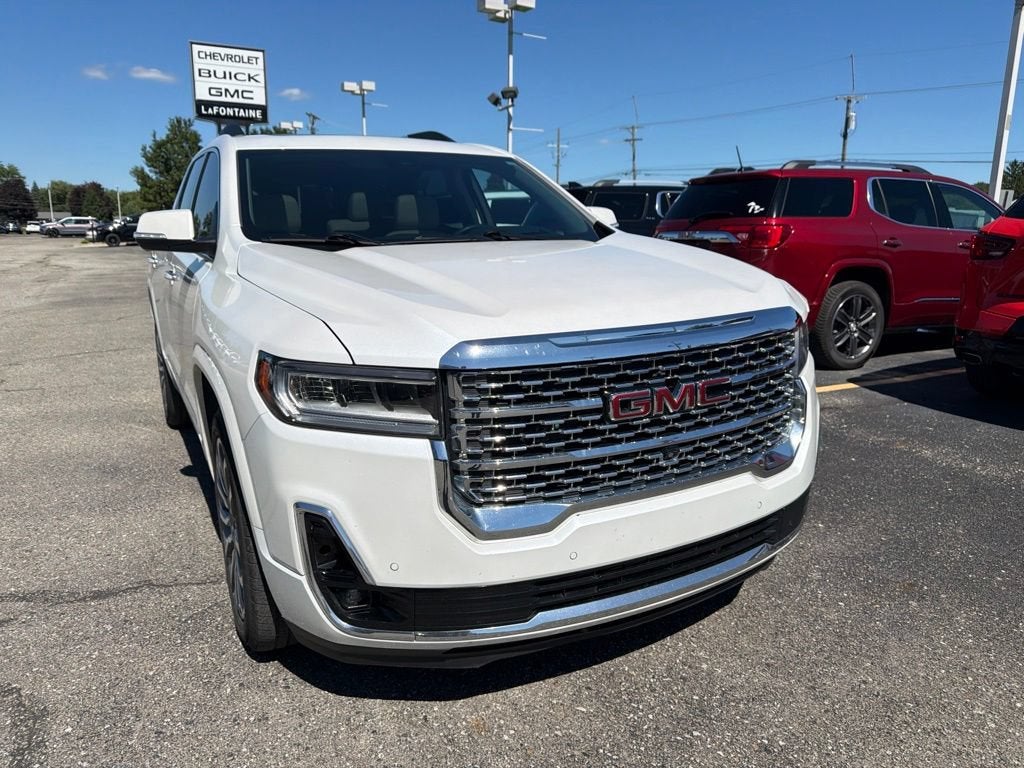 2023 GMC Acadia Denali