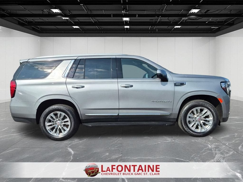 2023 GMC Yukon SLT