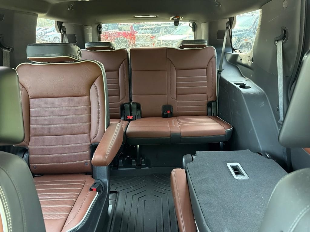 2024 GMC Yukon Denali Ultimate