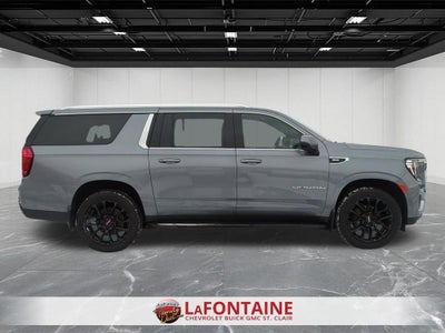 2022 GMC Yukon XL SLE