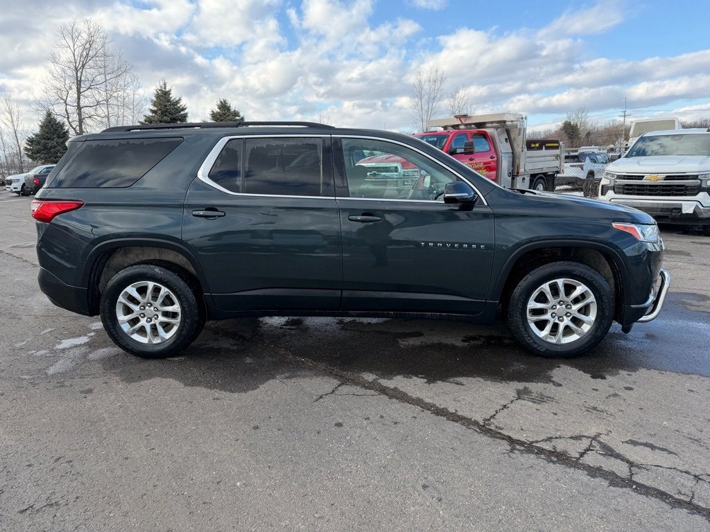 2019 Chevrolet Traverse LT Cloth