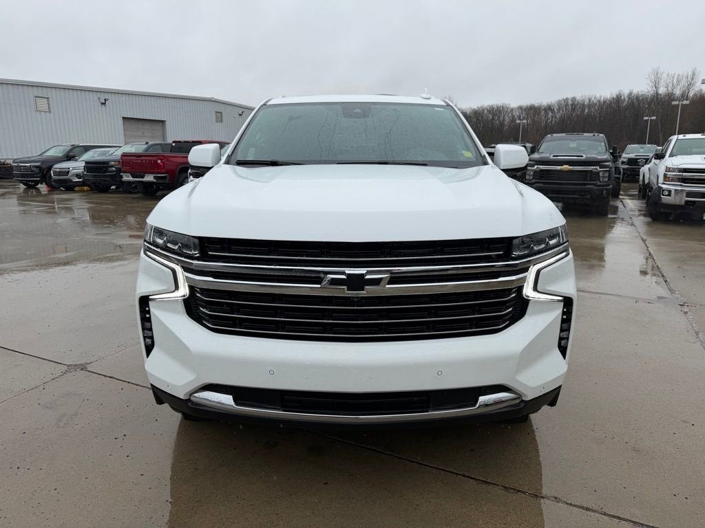 2023 Chevrolet Suburban LT