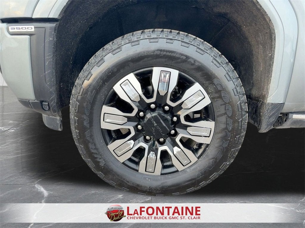 2025 GMC Sierra 3500 HD Denali