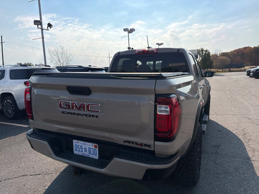 2024 GMC Canyon AT4X