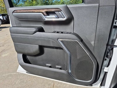 2025 GMC Sierra 1500 SLE
