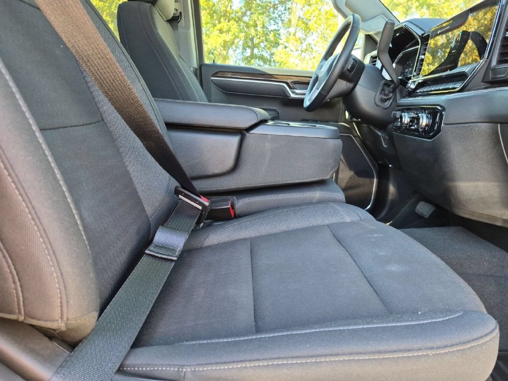 2025 GMC Sierra 1500 SLE