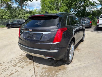 2017 Cadillac XT5 Platinum AWD