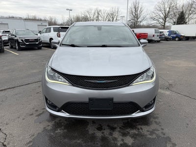 2020 Chrysler Pacifica Hybrid Touring