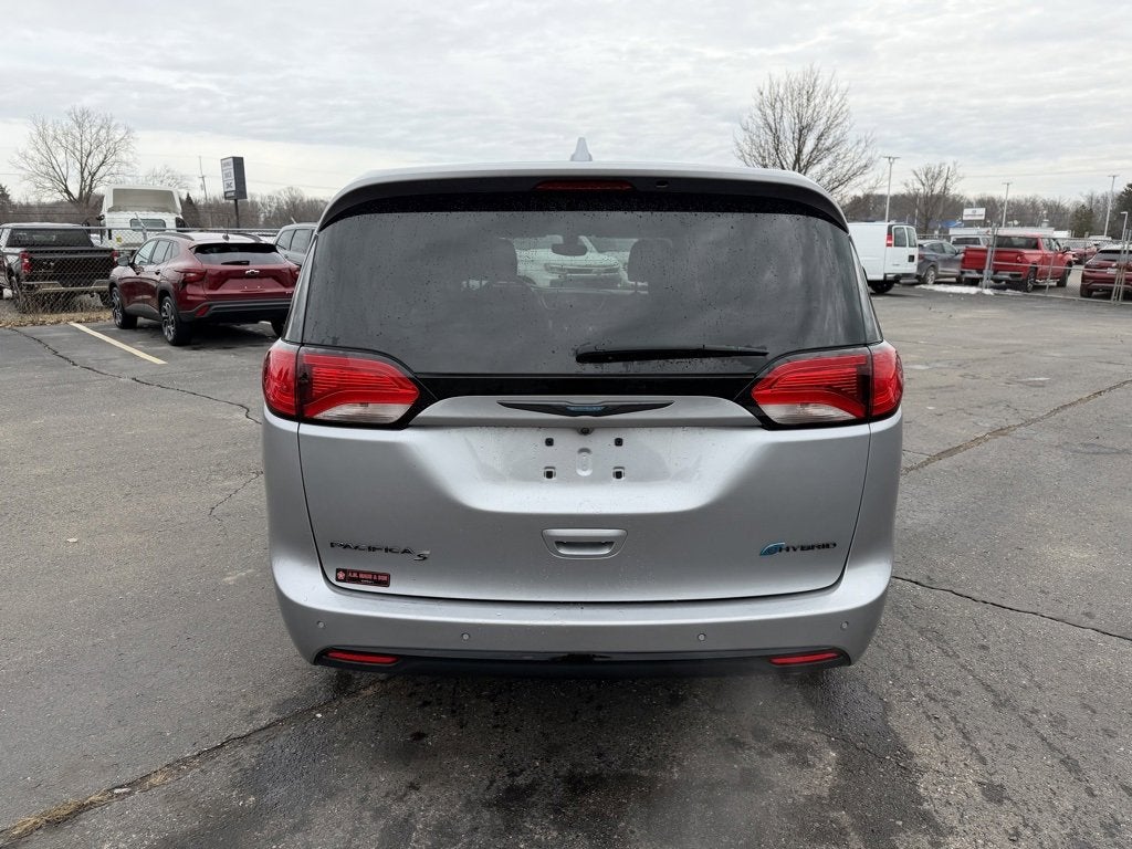2020 Chrysler Pacifica Hybrid Touring