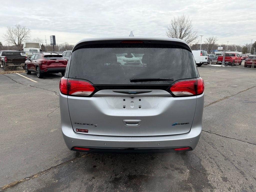 2020 Chrysler Pacifica Hybrid Touring