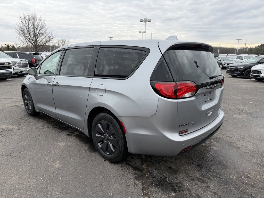 2020 Chrysler Pacifica Hybrid Touring