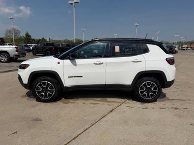 2025 Jeep Compass Trailhawk 4x4