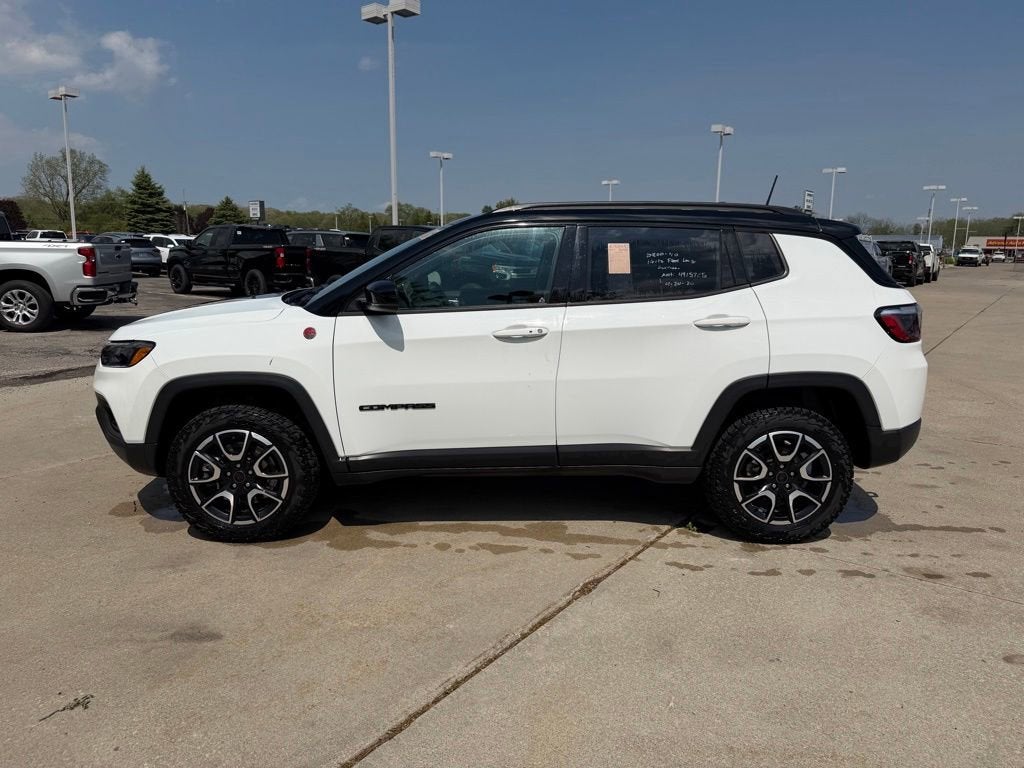2025 Jeep Compass Trailhawk 4x4