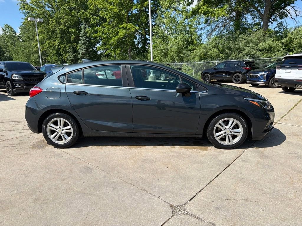 2017 Chevrolet Cruze LT