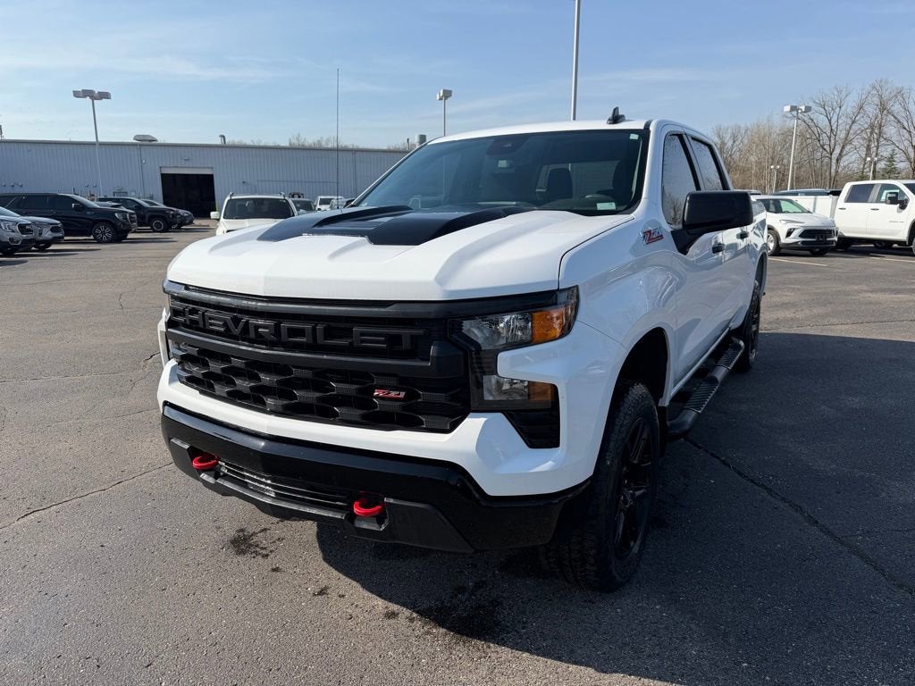 2022 Chevrolet Silverado 1500 Custom Trail Boss