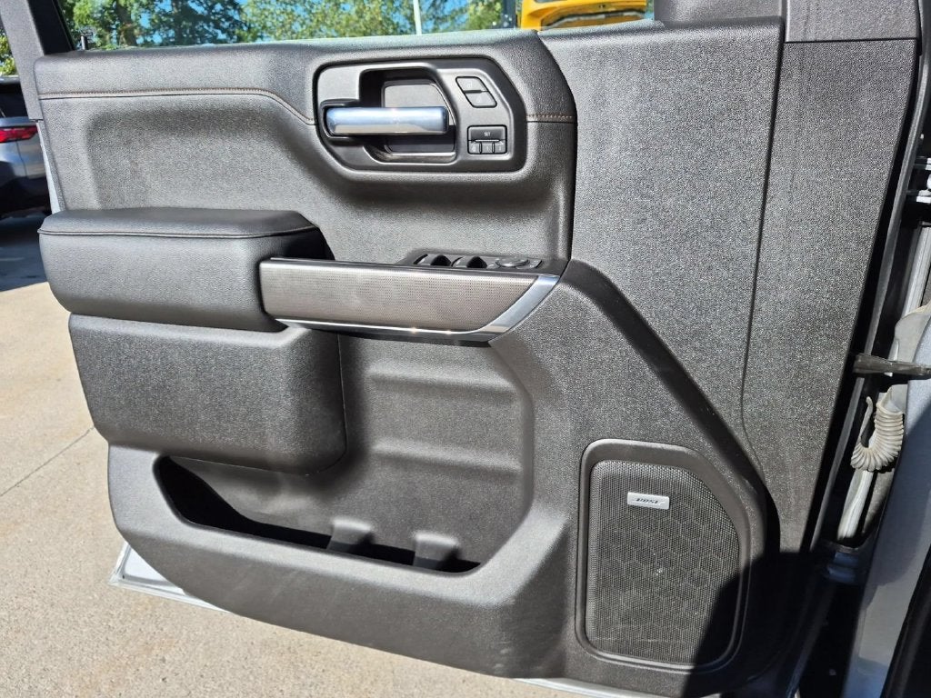 2022 GMC Sierra 1500 Limited AT4