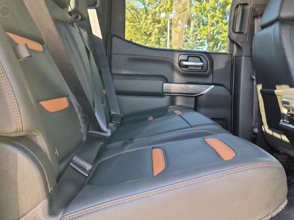 2022 GMC Sierra 1500 Limited AT4