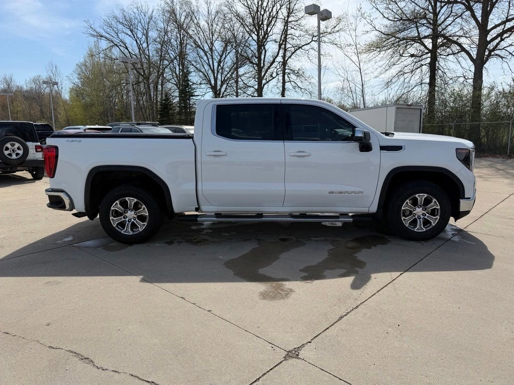 2022 GMC Sierra 1500 SLE