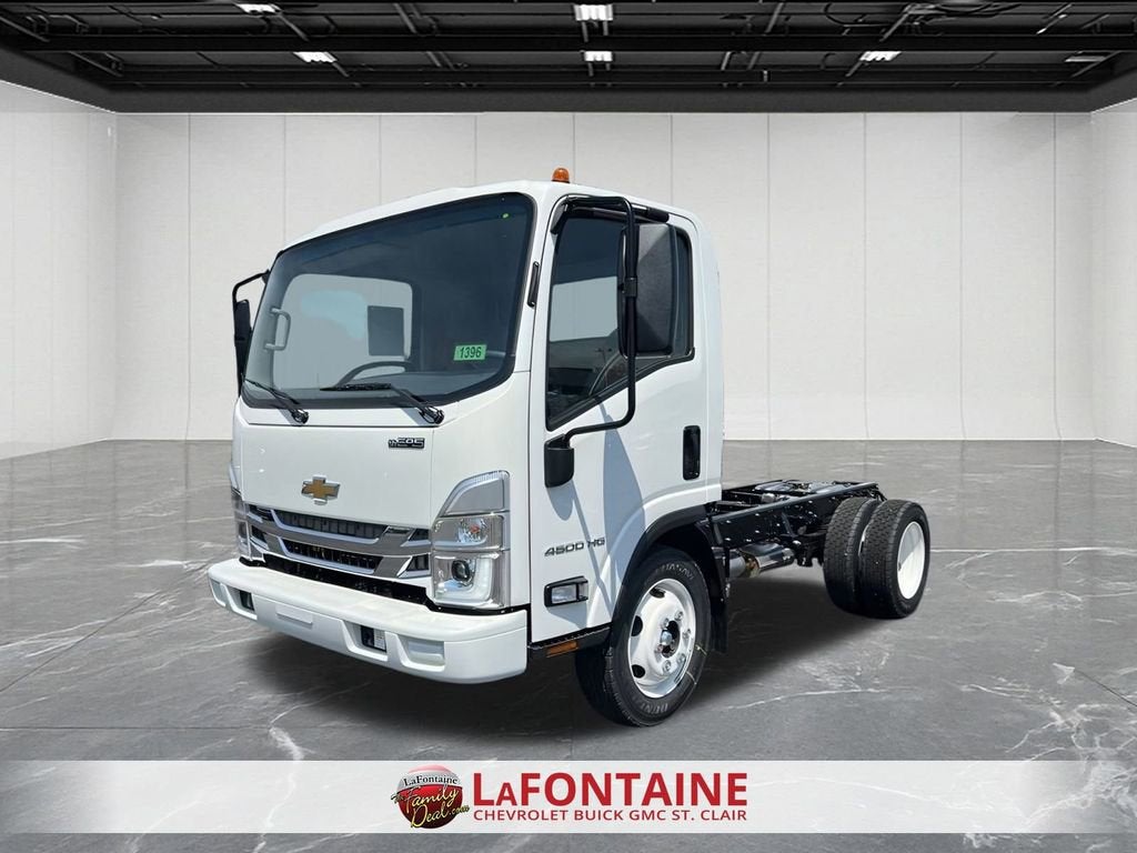 2024 Chevrolet Low Cab Forward 4500 Base