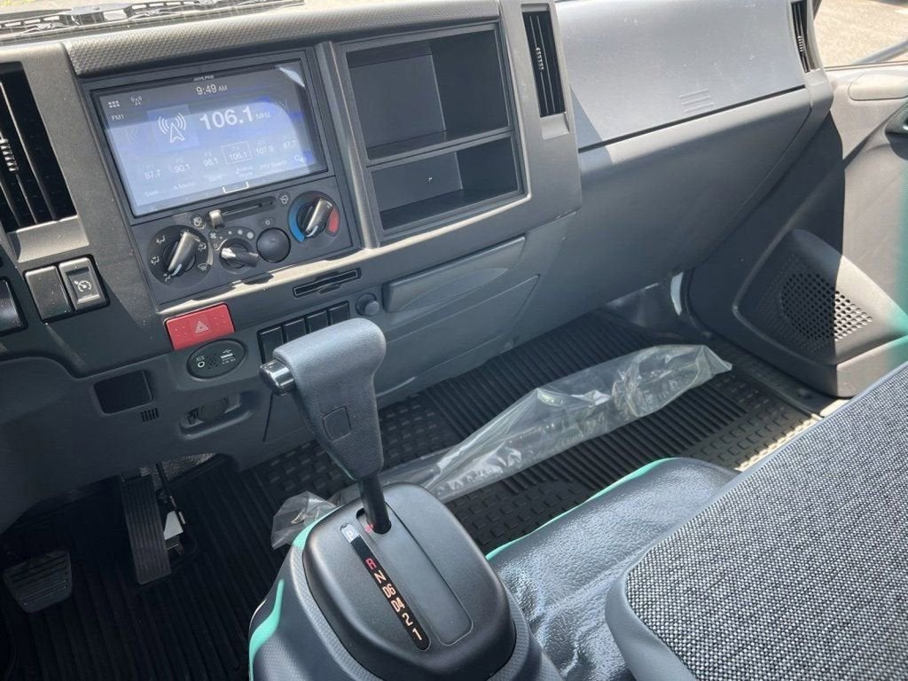 2024 Chevrolet Low Cab Forward 4500 Base