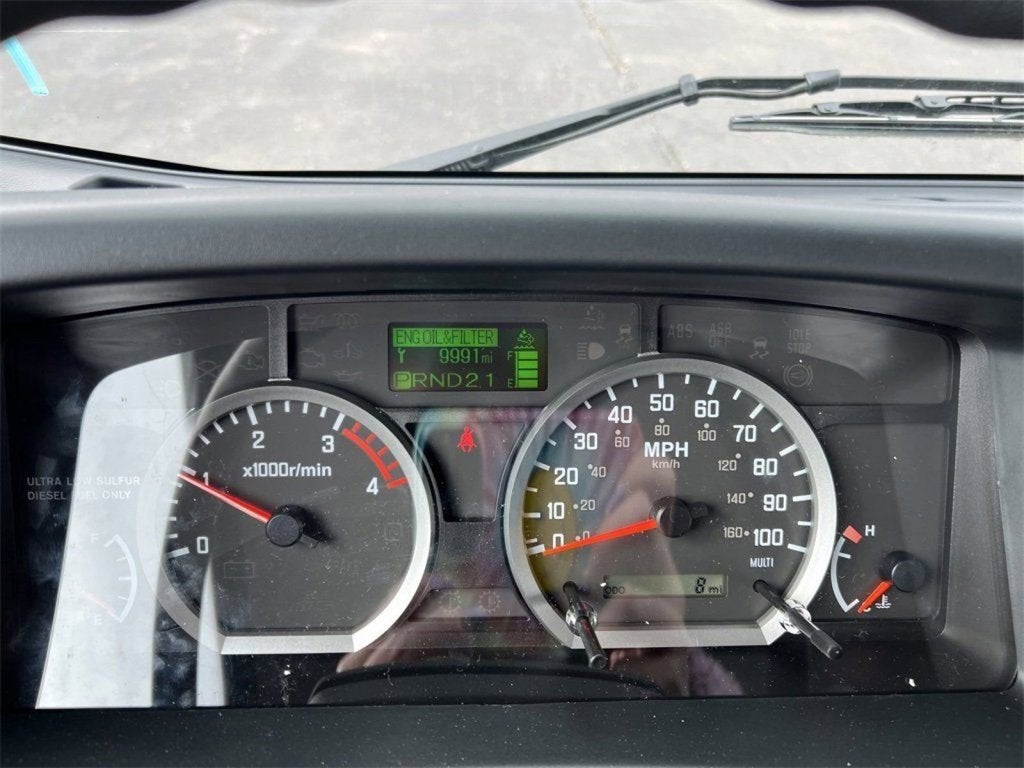 2024 Chevrolet Low Cab Forward 5500 XD Base