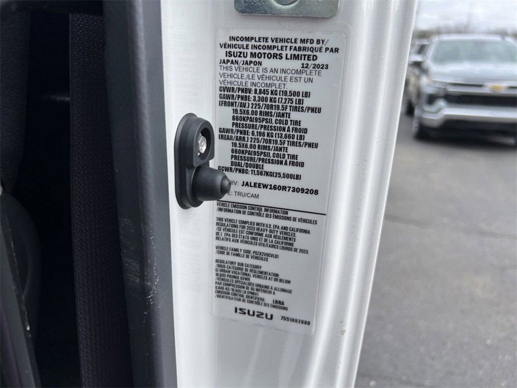 2024 Chevrolet Low Cab Forward 5500 XD Base