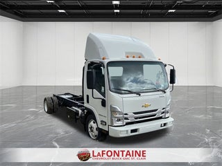 2024 Chevrolet Low Cab Forward 5500 XD Base