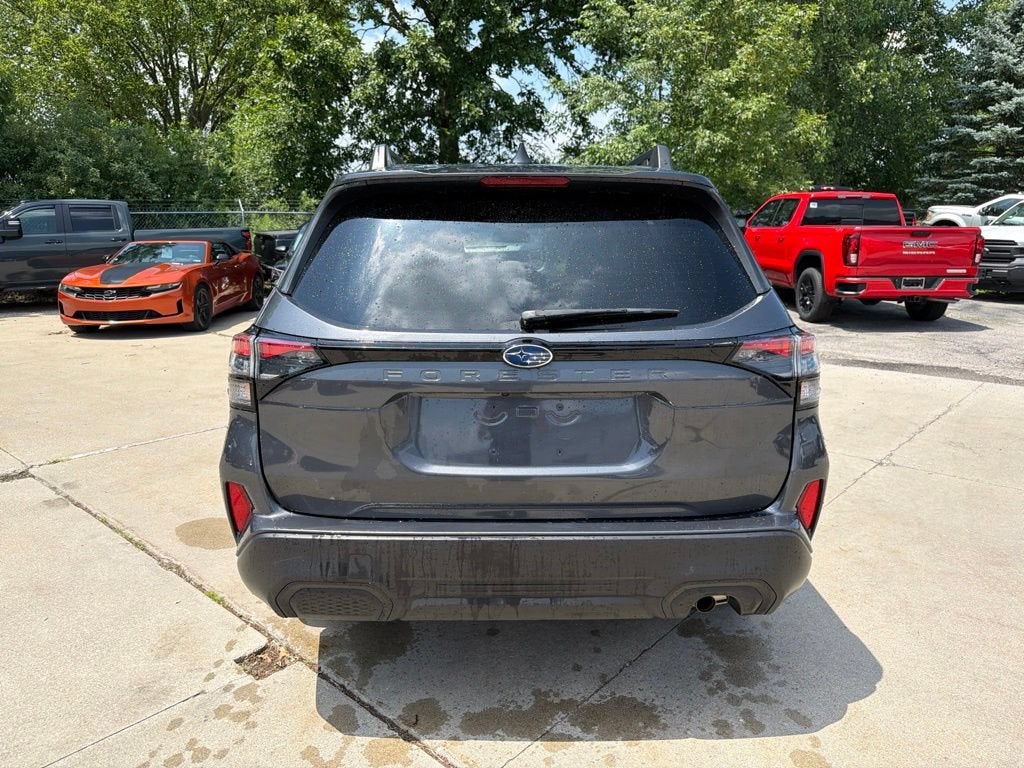 2025 Subaru Forester Premium